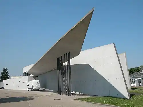 Clădirea pompierilor Vitra, Weil am Rhein, Germania (1991–93)