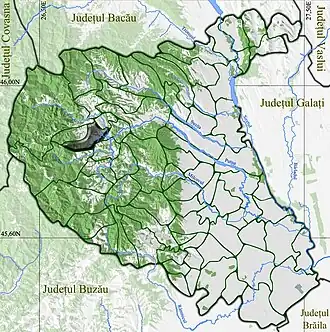 Amplasarea în cadrul județului