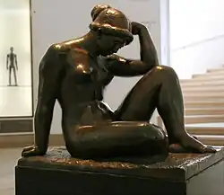 Mediterana; de Aristide Maillol; 1902–03; bronz; înălțime: 104&nbsp;cm; Muzeul Boijmans van Beuningen (Rotterdam, Țările de Jos)