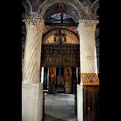 Stavropoleos: iconostas vedere din pronaos.