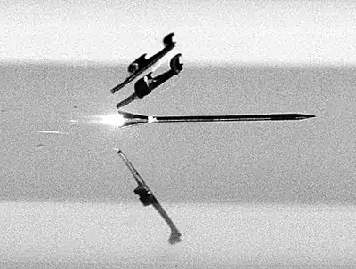 APFSDS round in flight