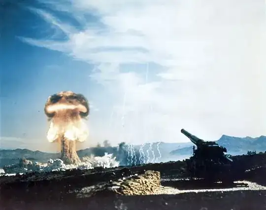 Upshot-Knothole test of a 280mm cannon firing nuclear shells