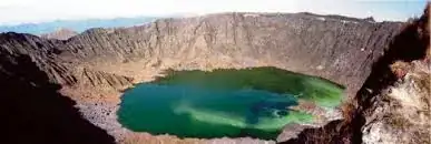 crater lake at el chicon