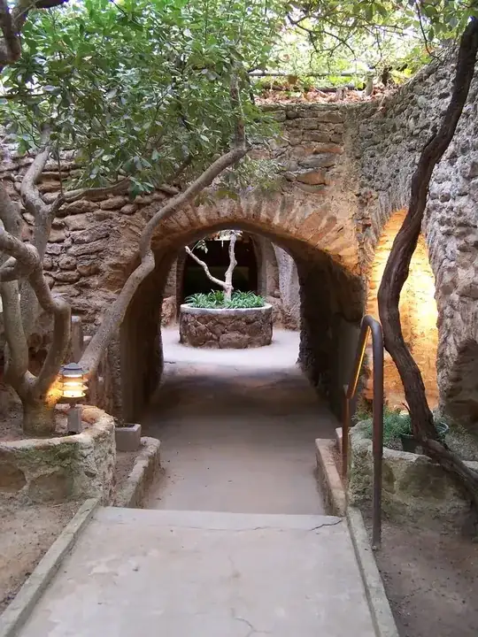 Forestiere underground gardens