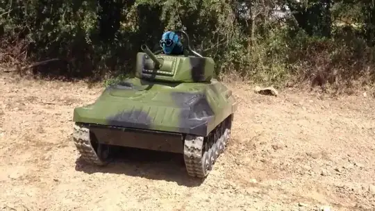 i think italians had single seat tanks during ww2